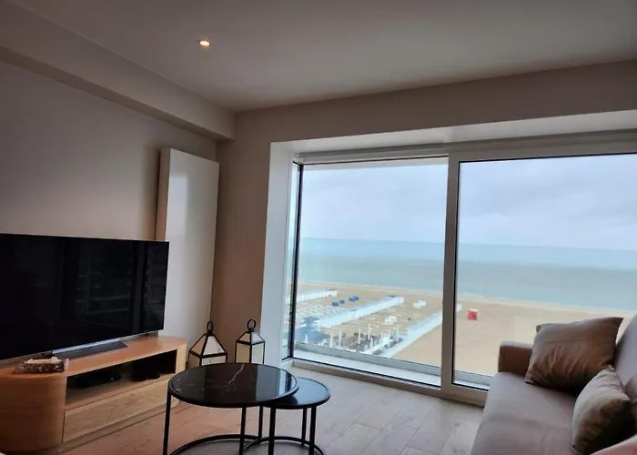 Noah Seafront 크노케-하이스트